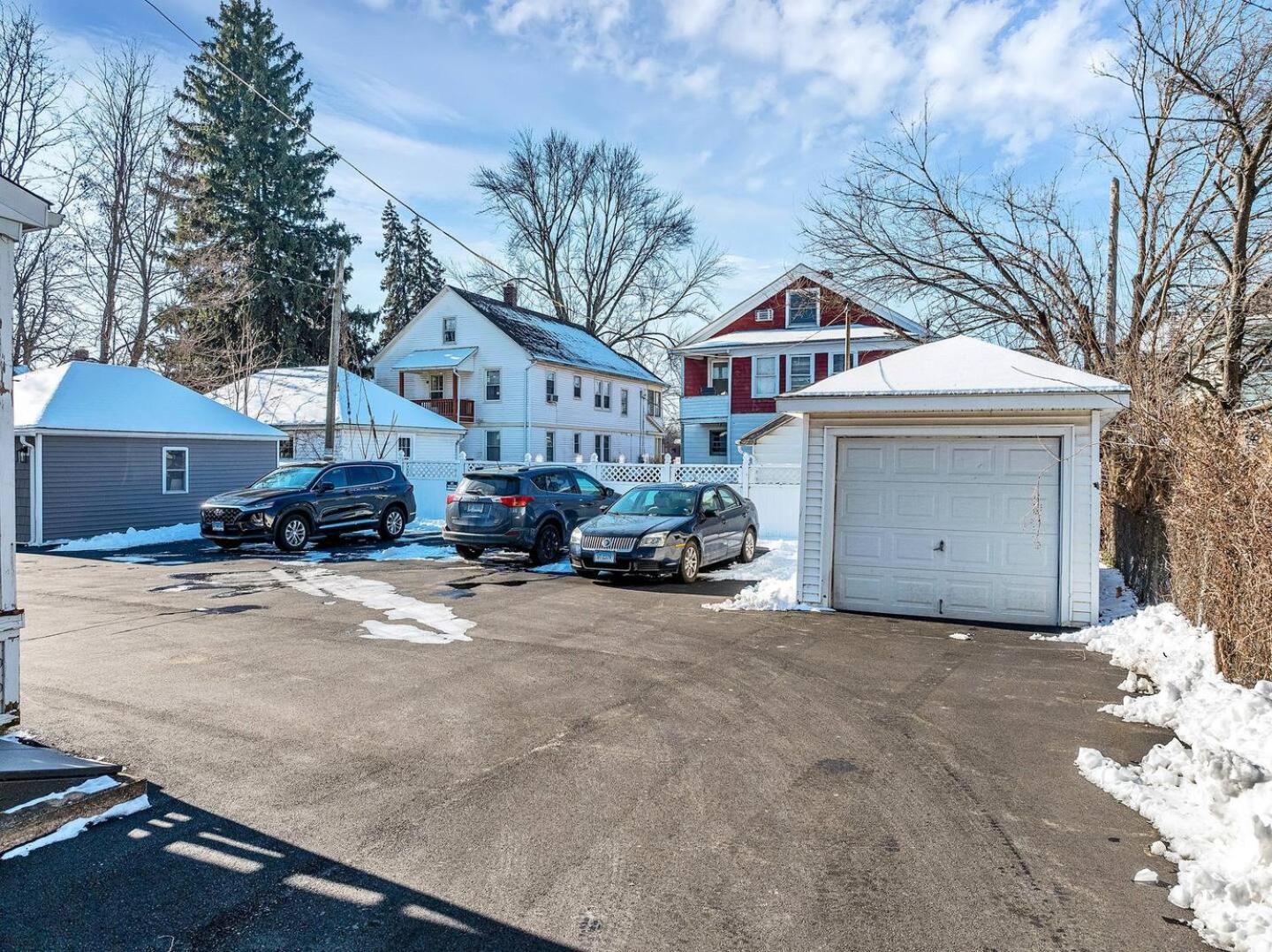 Welcome To Hat City Danbury, A Suburban Retreat Exterior foto